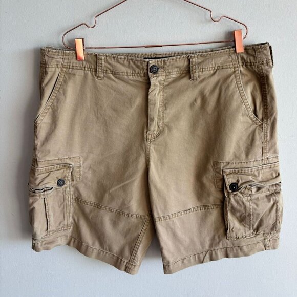 Aeropostale Mens Front Zip Button Pockets Cargo Shorts Khaki Size 38 - Picture 1 of 9